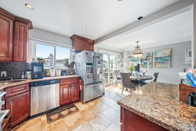 $710,000 | 1 Ozone Place, Massapequa, NY 11758