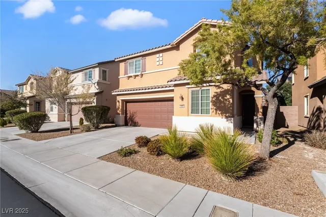 $2,050 | 3634 Via Messina, Henderson, NV 89052