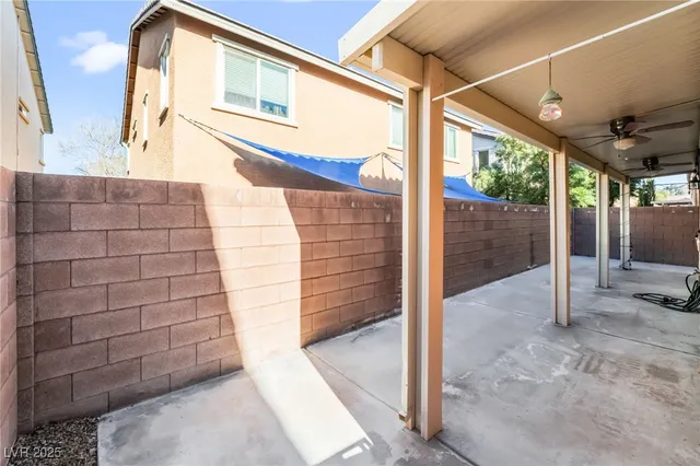 $2,050 | 3634 Via Messina, Henderson, NV 89052