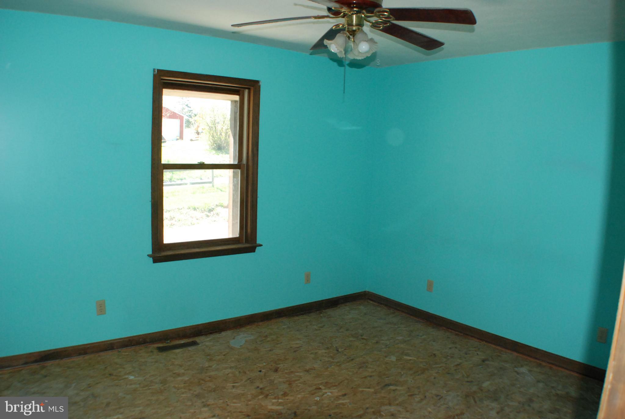 333 Riding Chapel Road Stephens City, VA 22655 - Photo 16 of 30 Bedroom 2