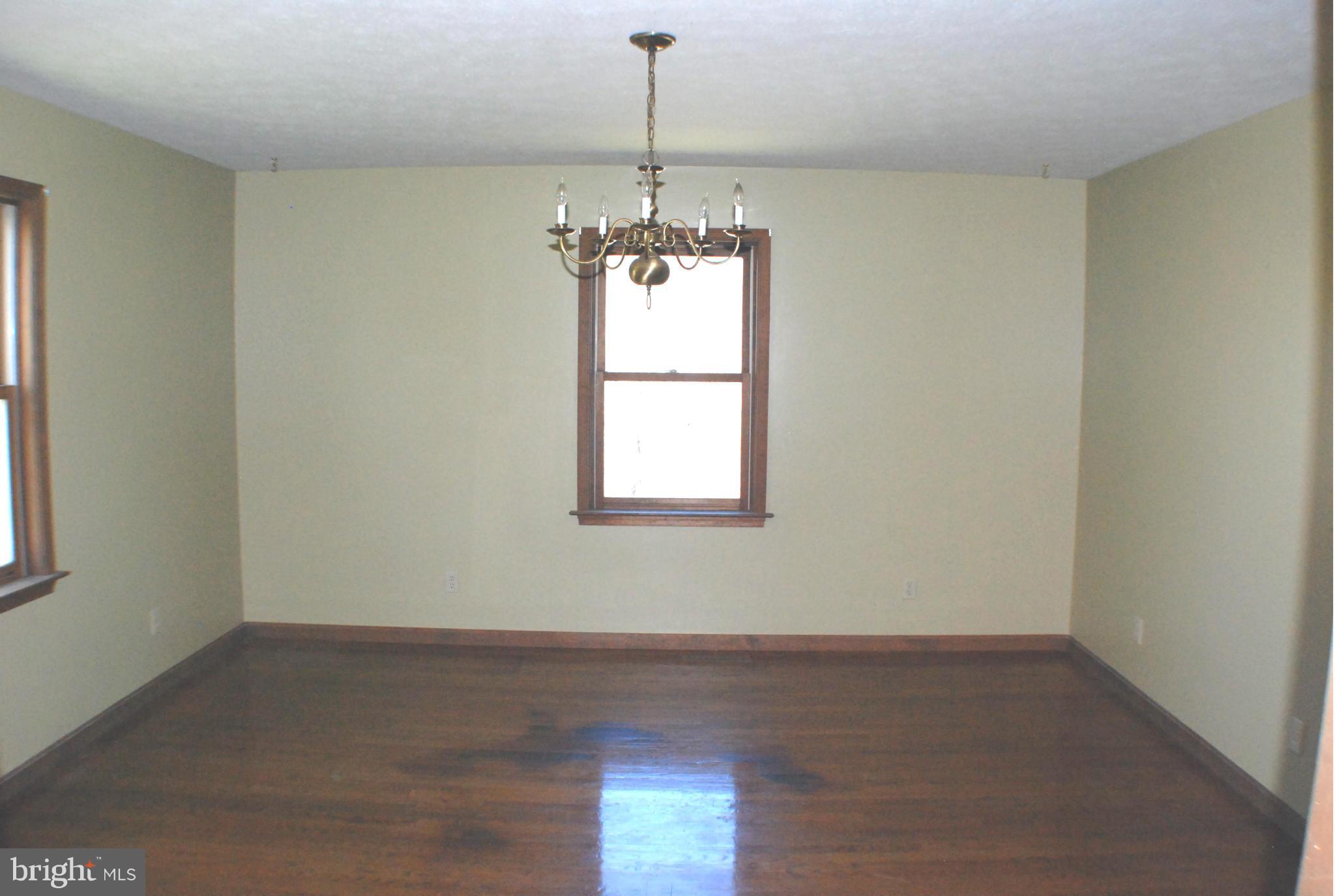 333 Riding Chapel Road Stephens City, VA 22655 - Photo 5 of 30 Dining Room
