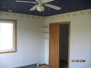 7451 Mentel Road Newport, MI 48166 - Photo 9 of 10 BEDROOM