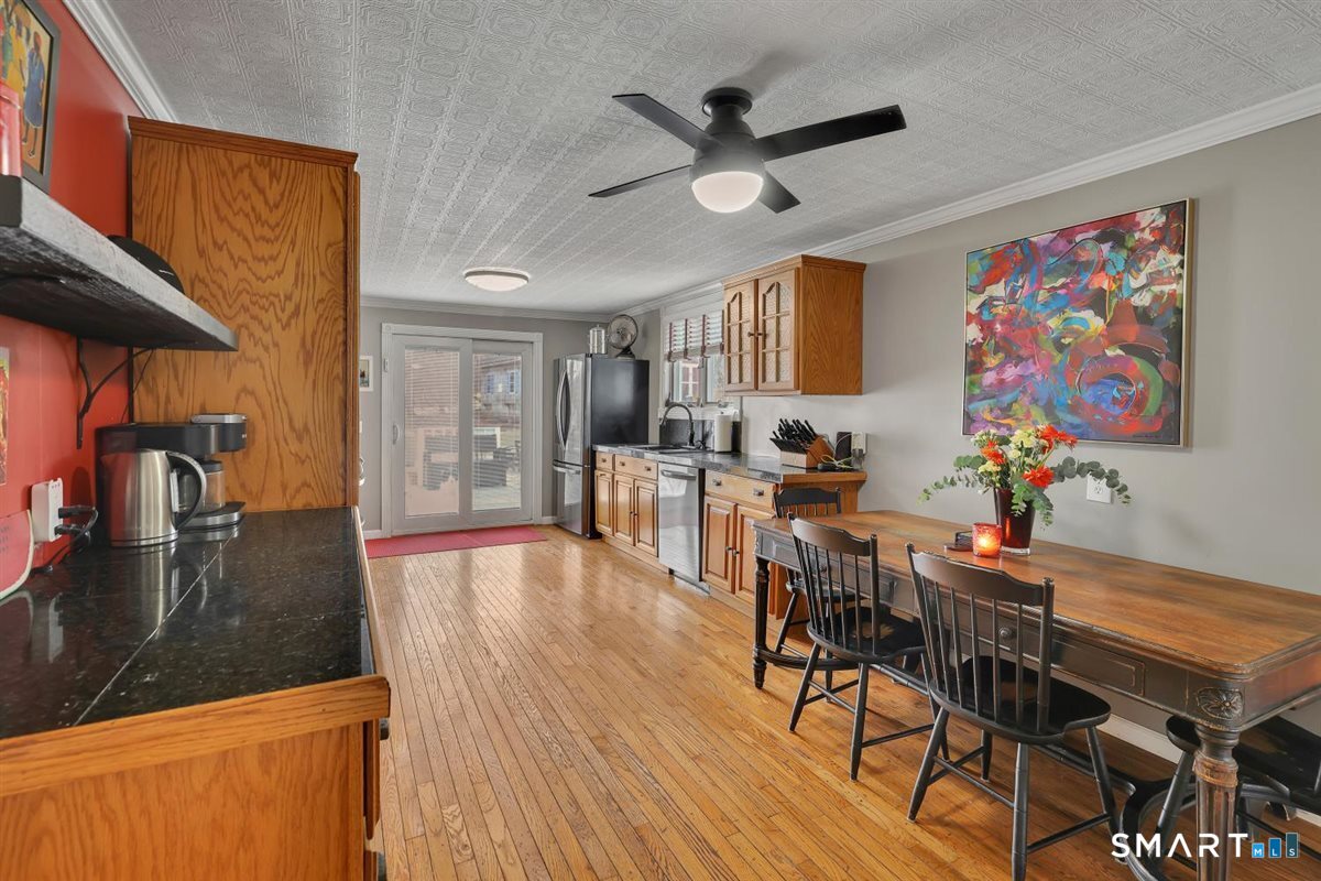 153 Country Club Road Middletown, CT 06457 - Photo 20 of 39 Kitchen