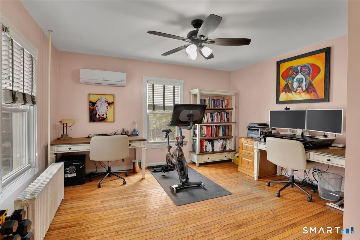 153 Country Club Road Middletown, CT 06457 - Photo 22 of 39 First Floor Office/Bedroom