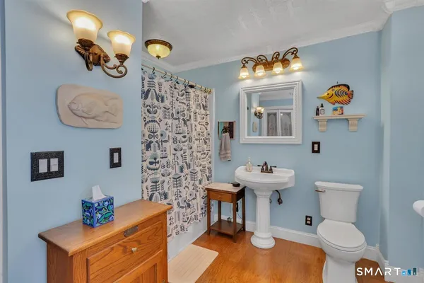 $494,900 | 153 Country Club Road, Middletown, CT 06457