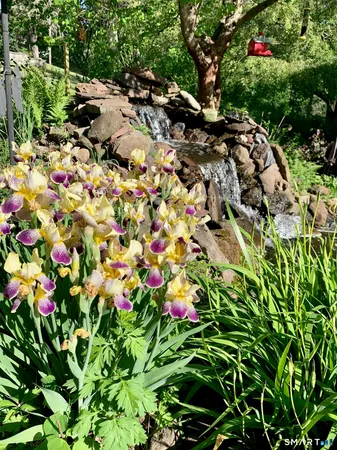 $494,900 | 153 Country Club Road, Middletown, CT 06457