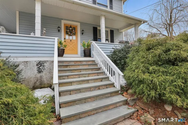 $494,900 | 153 Country Club Road, Middletown, CT 06457