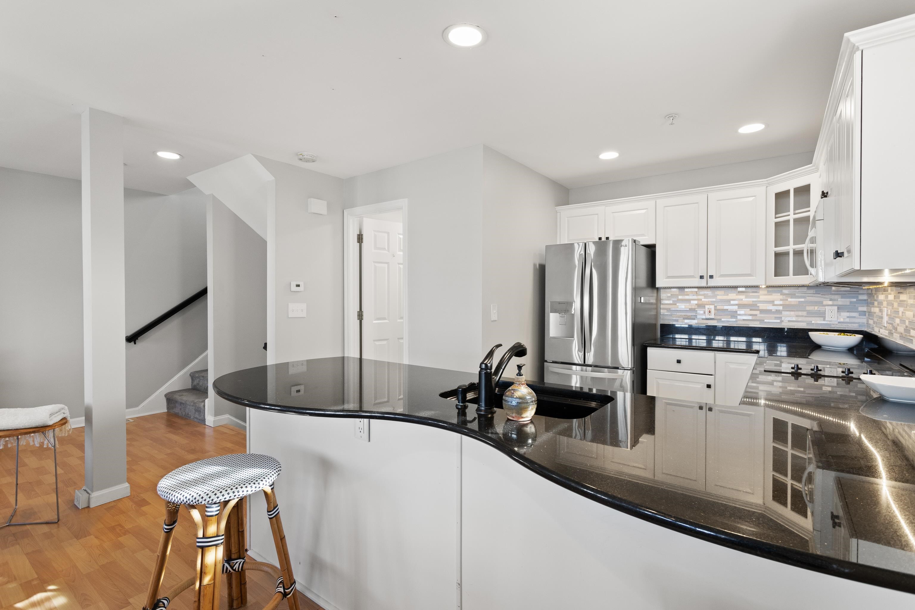 520 Ocean Boulevard, Unit 10 Hampton, NH 03842 - Photo 11 of 49