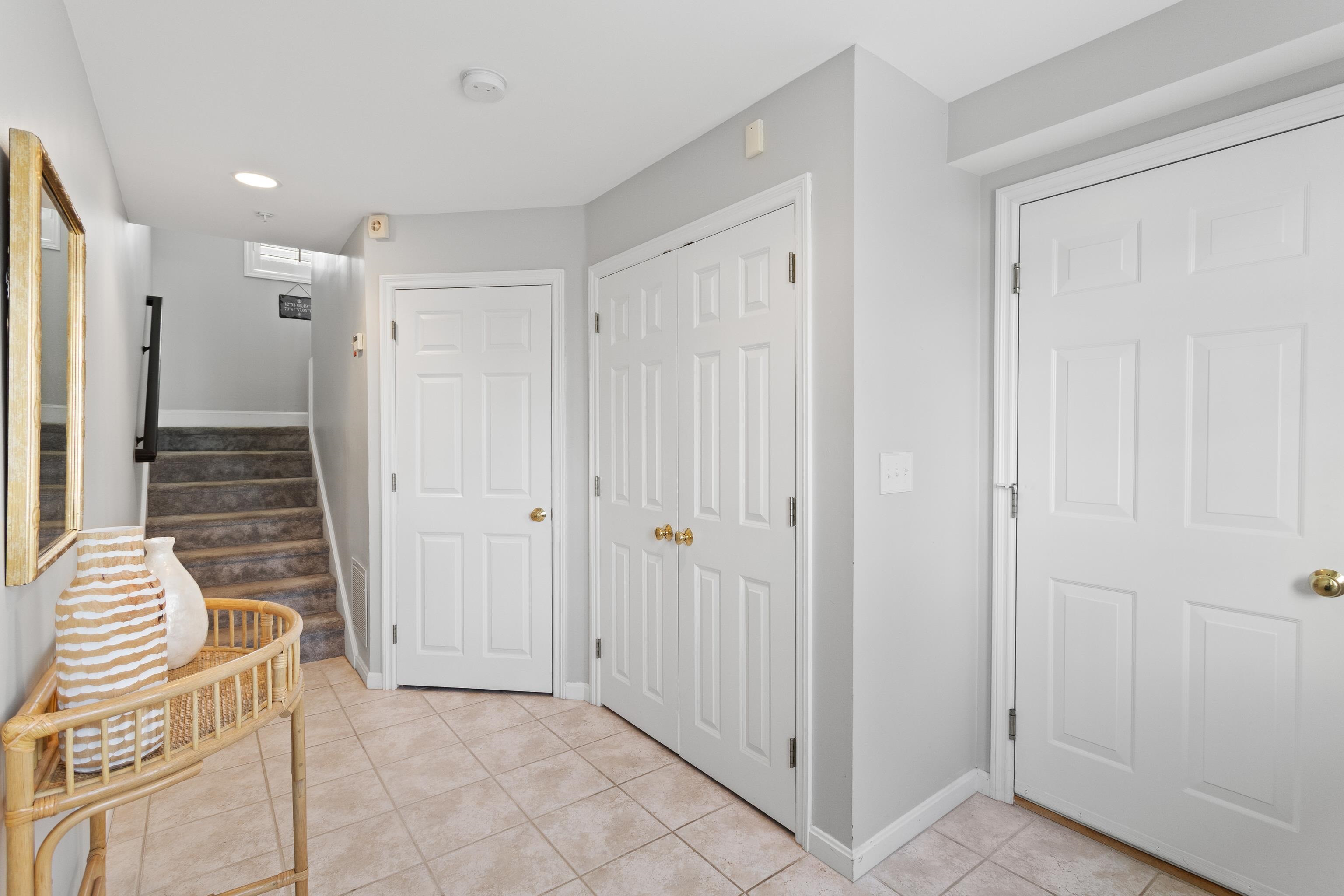 520 Ocean Boulevard, Unit 10 Hampton, NH 03842 - Photo 4 of 49