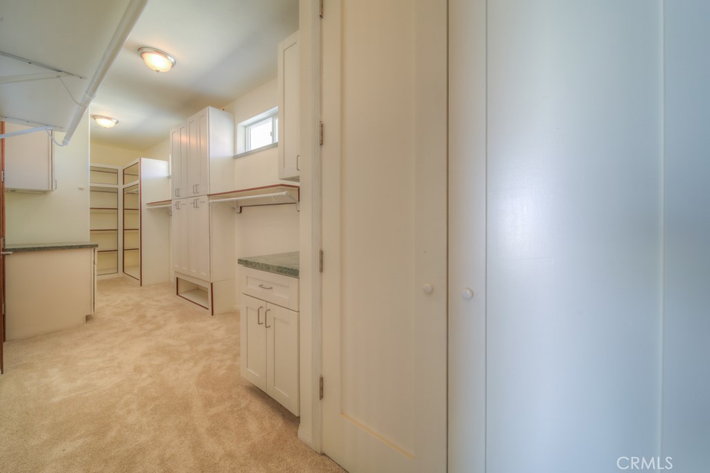 1991 Via Ladera Fallbrook, CA 92028 - Photo 23 of 69 Master Closet