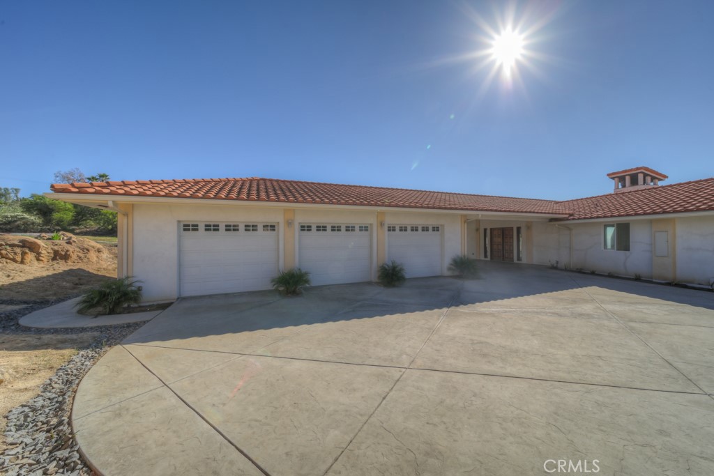 1991 Via Ladera Fallbrook, CA 92028 - Photo 40 of 69 Garage