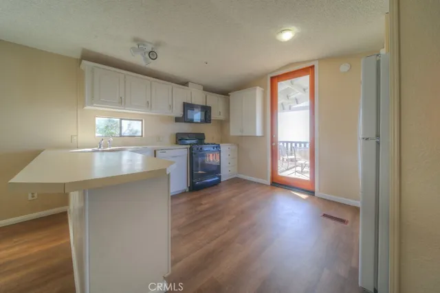 $1,695,000 | 1991 Via Ladera, Fallbrook, CA 92028