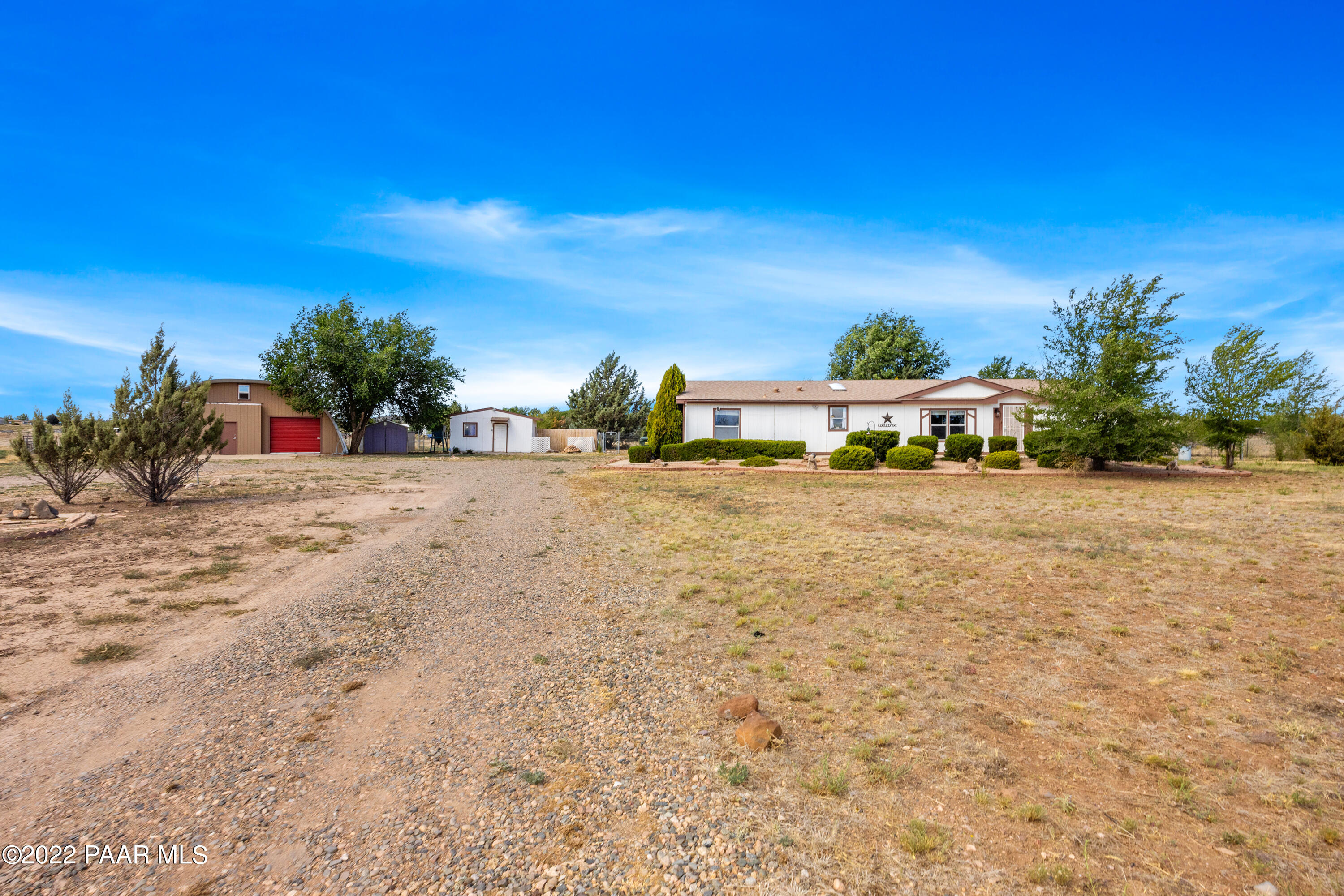 1371 Rolling Hills Road Paulden, AZ 86334 - Photo 4 of 33 002_Front
