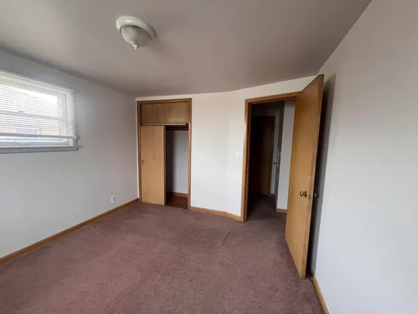 $895 | 4934 West Forest Home Avenue, Milwaukee, WI 53219