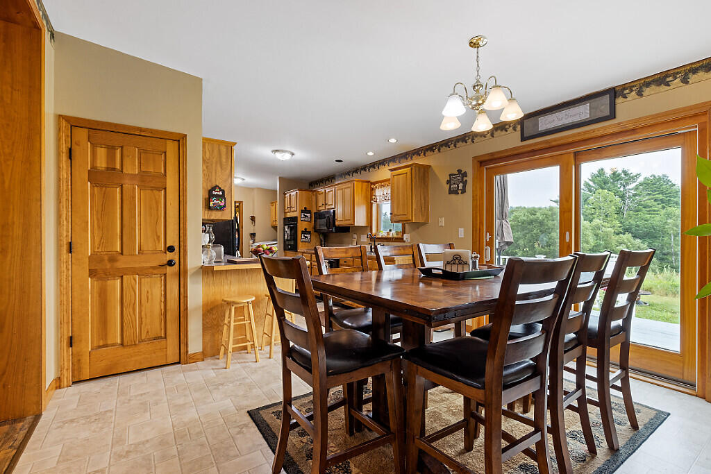 987 Gardiner Road Dresden, ME 04342 - Photo 27 of 74 40_BP5A0120_DxO_mls