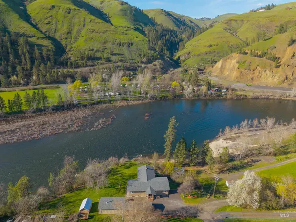 $745,000 | 716 State Street, Kooskia, ID 83539