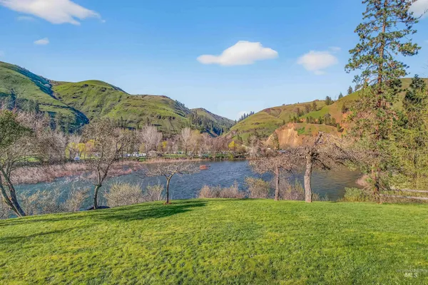 $725,000 | 716 State Street, Kooskia, ID 83539