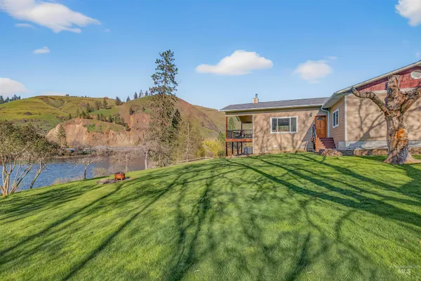 $725,000 | 716 State Street, Kooskia, ID 83539
