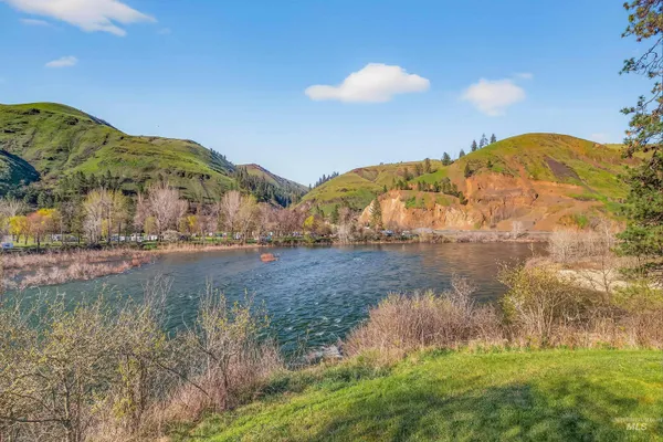 $725,000 | 716 State Street, Kooskia, ID 83539