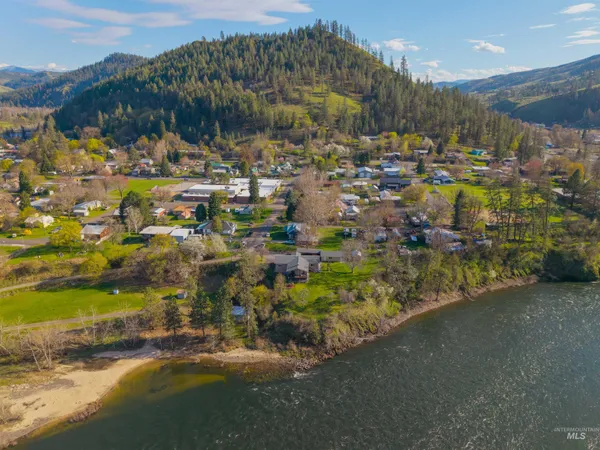$725,000 | 716 State Street, Kooskia, ID 83539