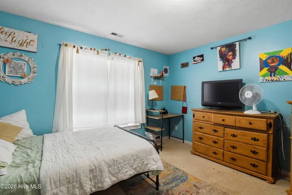 $320,000 | 102 Corolla Court, Jacksonville, NC 28546