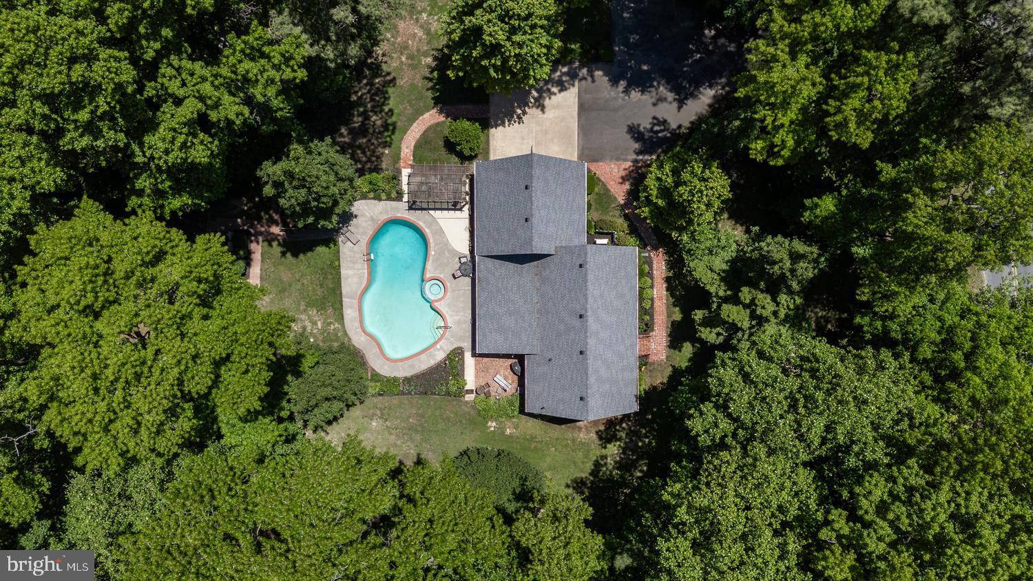 814 Wrights Neck Road Centreville, MD 21617 - Photo 24 of 53 an aerial view of a house with swimming pool and outdoor seating