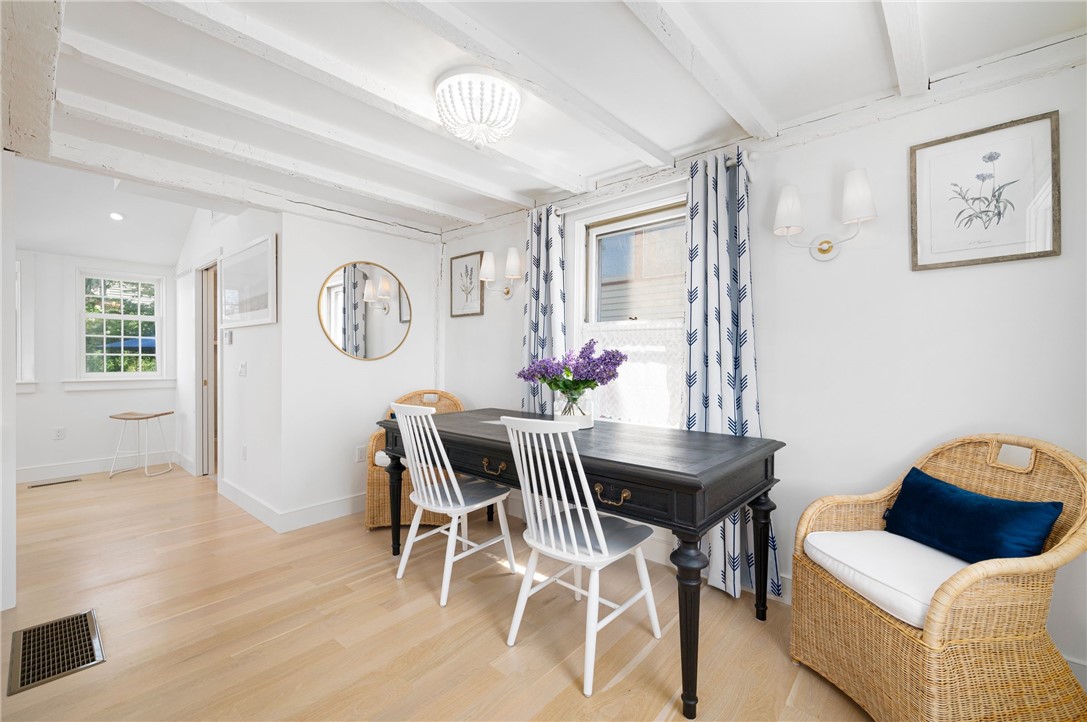 36 William Street Newport, RI 02840 - Photo 19 of 50