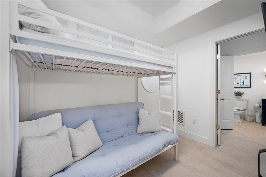 36 William Street Newport, RI 02840 - Photo 36 of 50