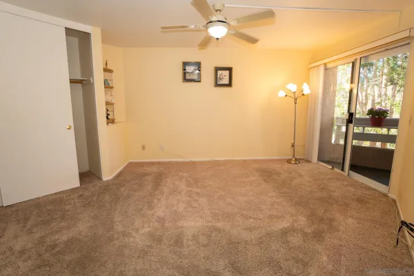 $640,000 | 7263 Camino Degrazia, Unit 33, San Diego, CA 92111