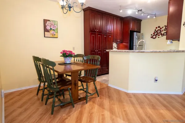 $640,000 | 7263 Camino Degrazia, Unit 33, San Diego, CA 92111