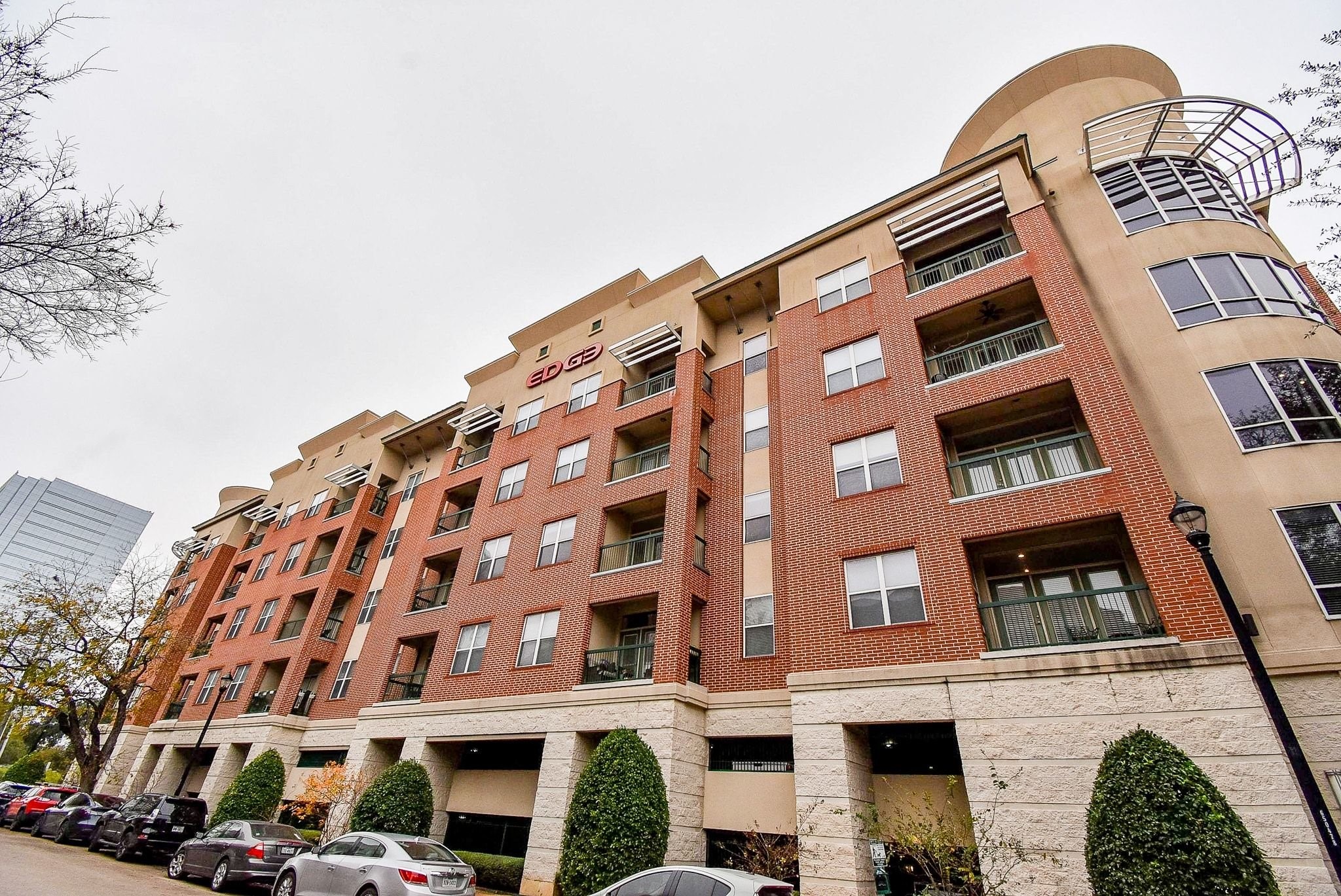 300 St Joseph Parkway, Unit 421 Houston, TX 77002 - Photo 2 of 32 a front view of a building