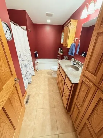 $575,000 | 2224 Peninsula Court Northeast, Bemidji, MN 56601