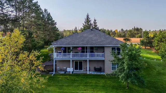 $575,000 | 2224 Peninsula Court Northeast, Bemidji, MN 56601