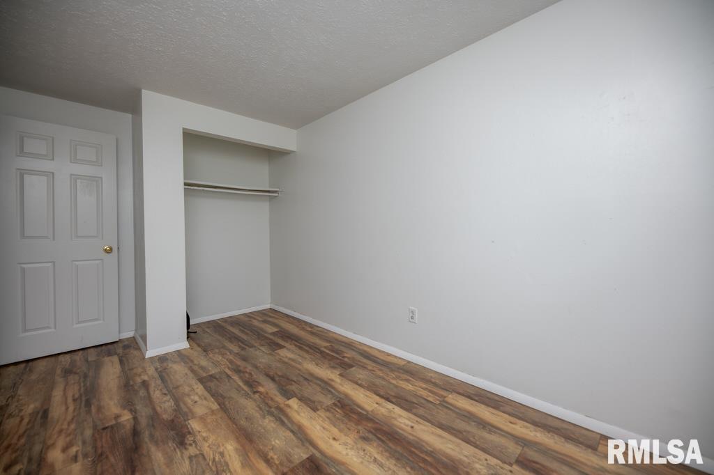 2003 Chicory Road Pekin, IL 61554 - Photo 18 of 35 Gallery Image 18