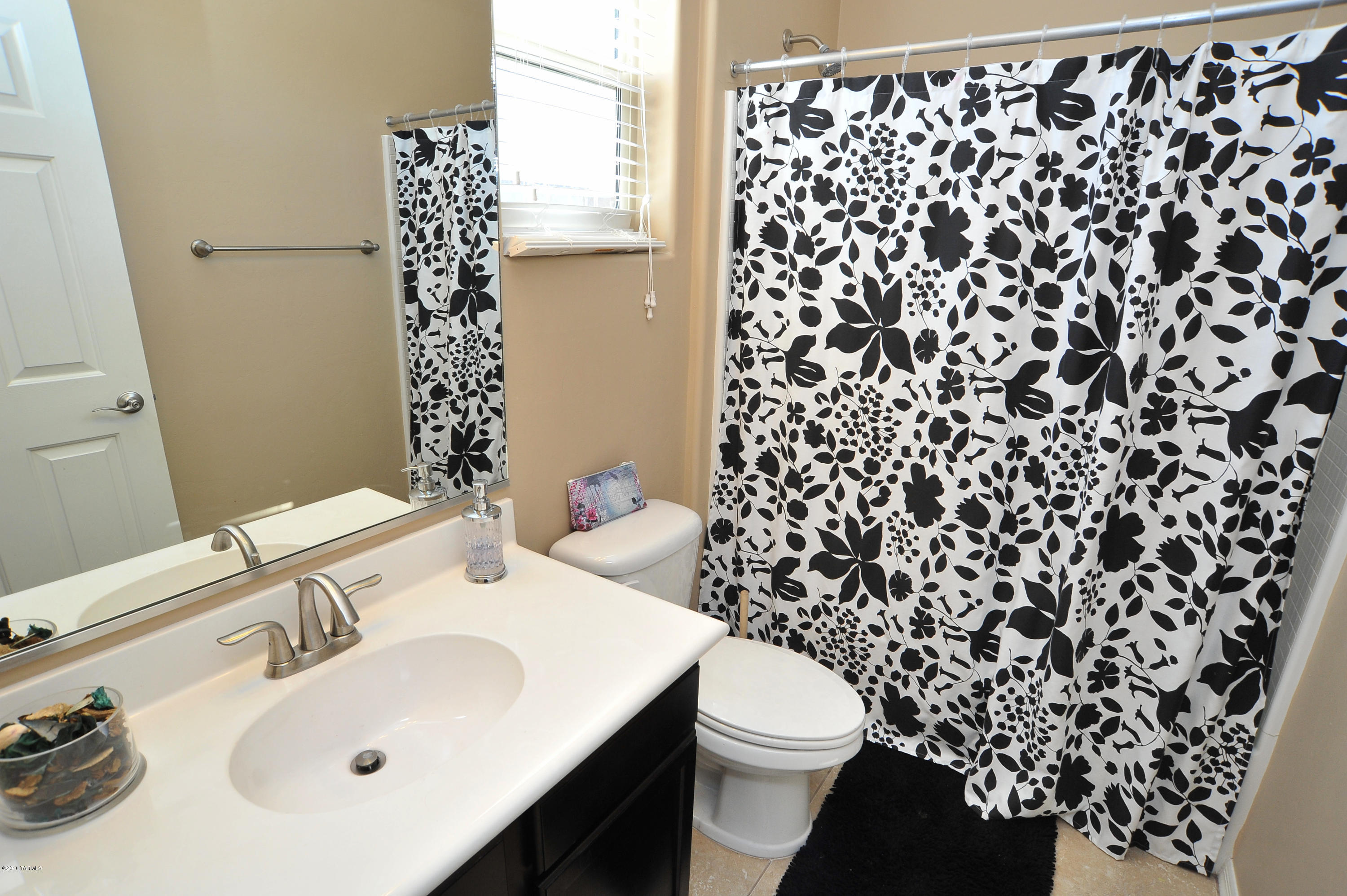 250 East Sycamore View Road Vail, AZ 85641 - Photo 32 of 42 Gallery Image 32