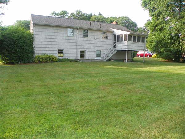 23 Pleasant Garden Road Canton, MA 02021 - Photo 18 of 19 Gallery Image 18