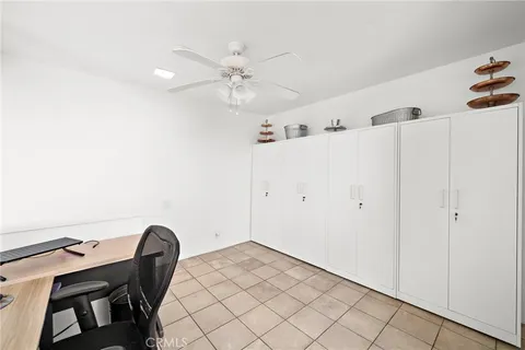 a view of a livingroom with furniture