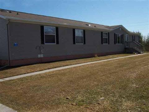 1219 Minnesota Road Port Huron, MI 48060 - Photo 2 of 12 31137112-1.JPG