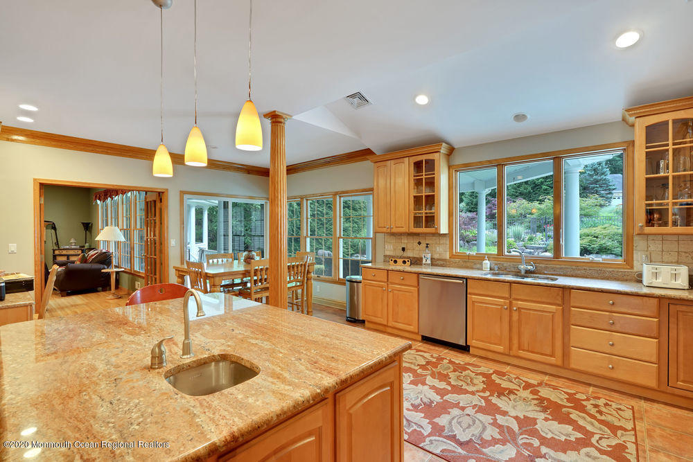 526 Brickyard Road Freehold, NJ 07728 - Photo 12 of 71 040_dsc05949
