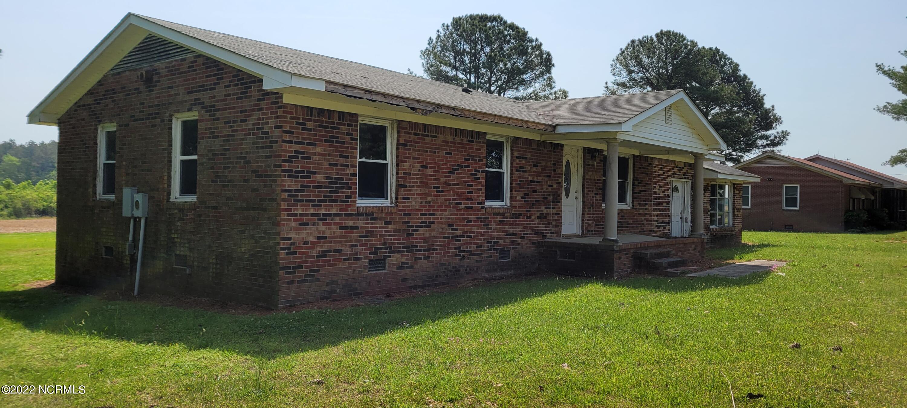 3925 Mary Chapel Road Halifax, NC 27839 - Photo 7 of 27 3925 Mary Chapel Rd Exterior