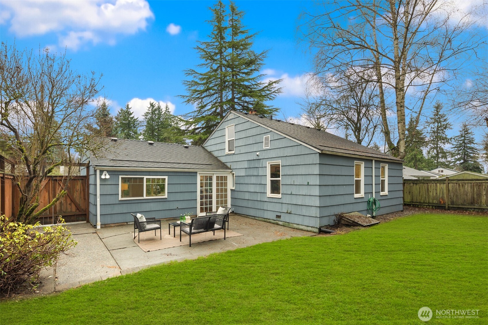 14021 27th Avenue Northeast Seattle, WA 98125 - Photo 25 of 32