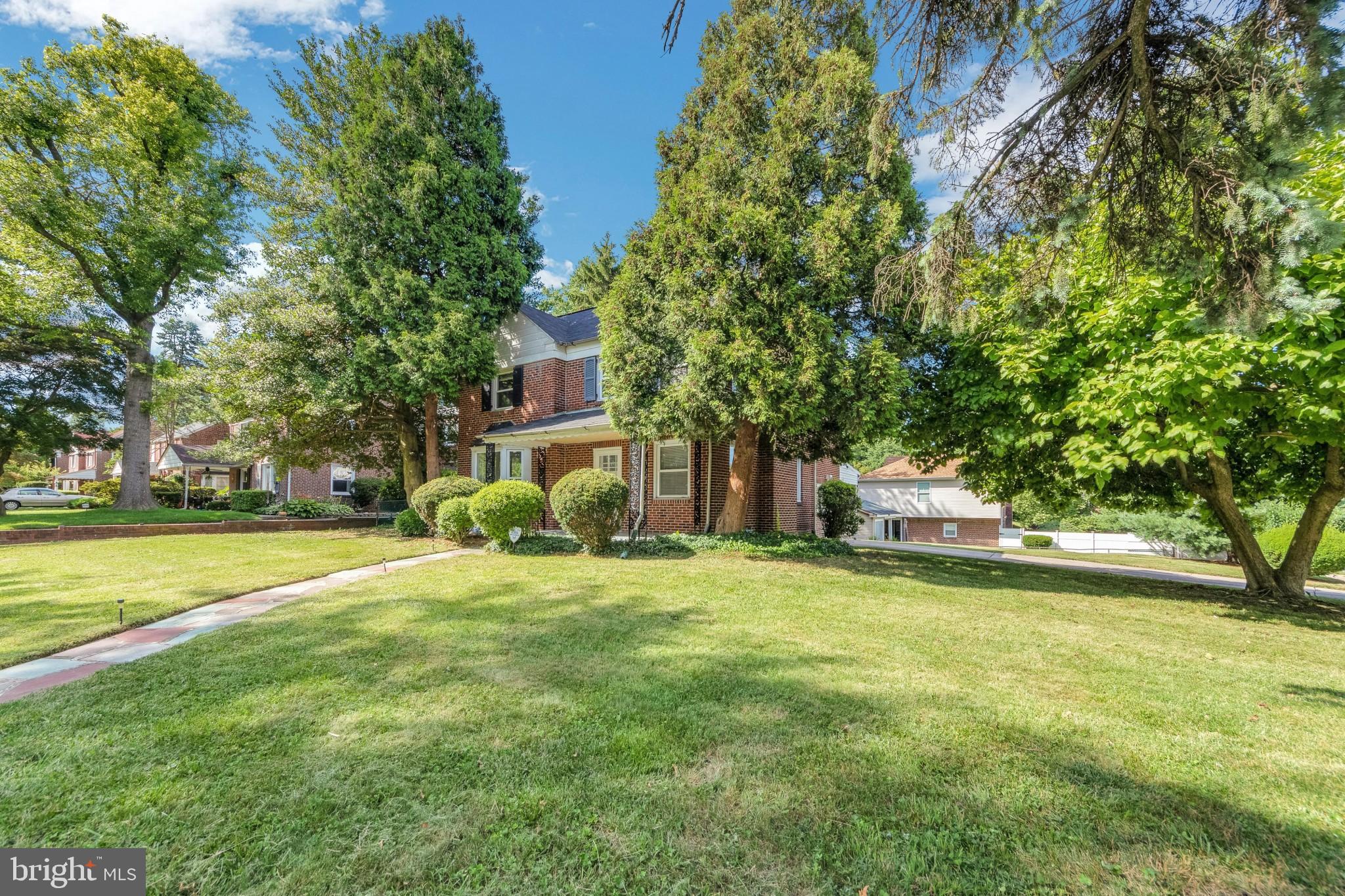 1 Lanfair Road Cheltenham, PA 19012 - Photo 20 of 23 Corner view of house