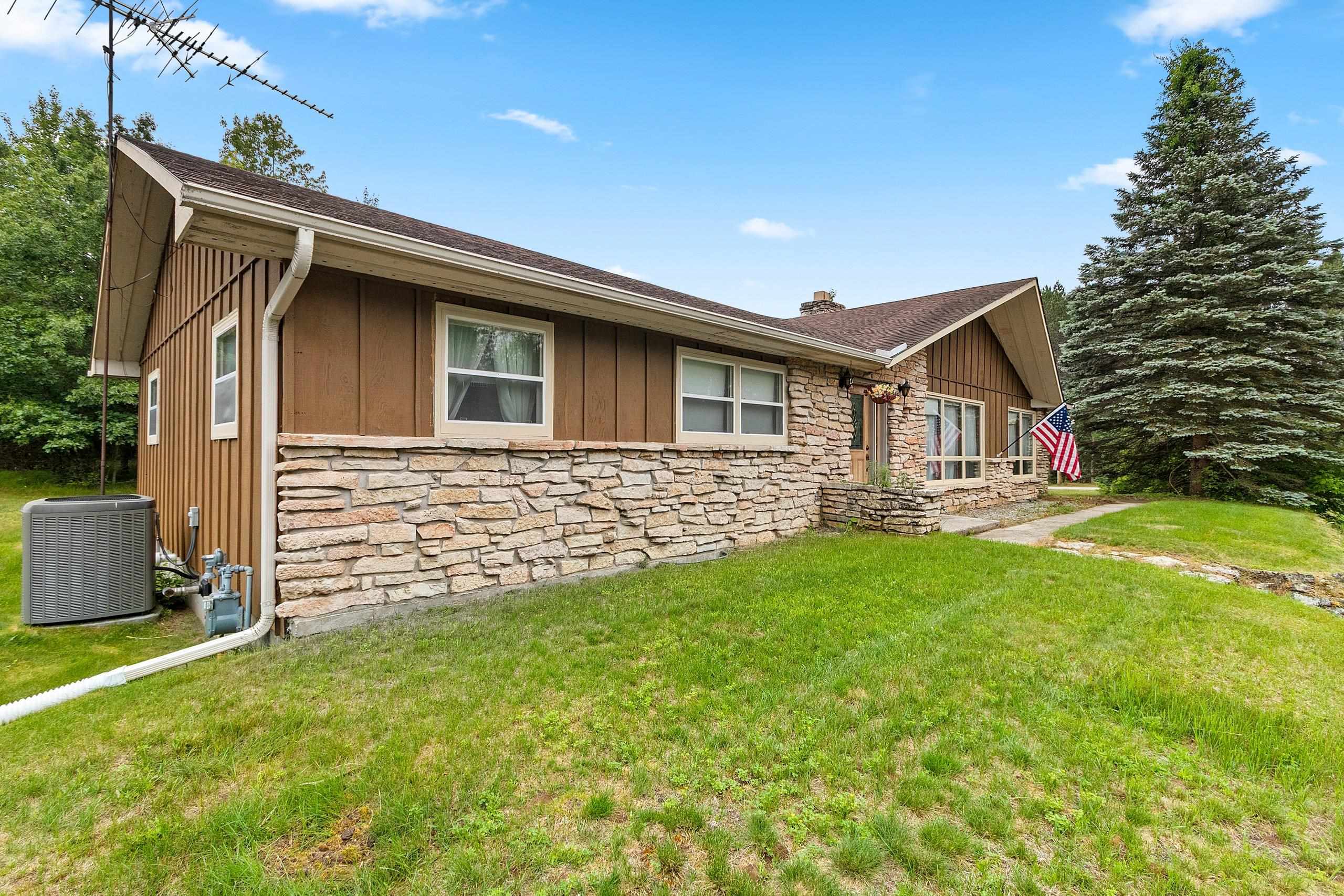 W8528 Kuchta Road Crivitz, WI 54114 - Photo 7 of 62