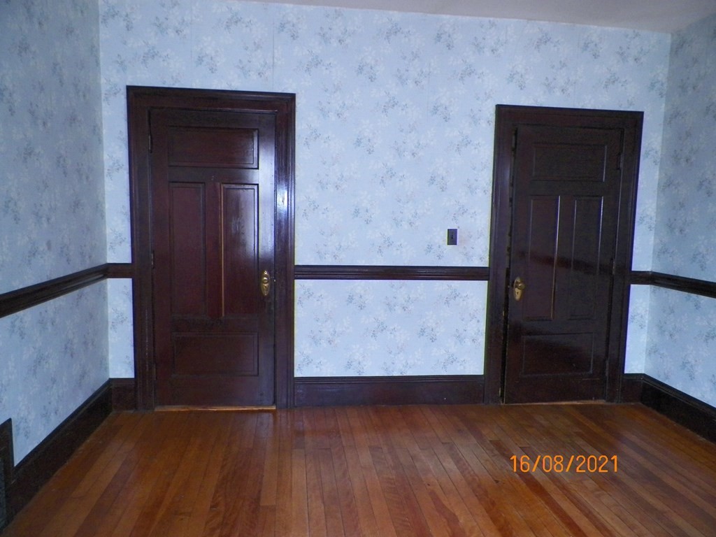 94 Vernon Street Worcester, MA 01610 - Photo 21 of 42