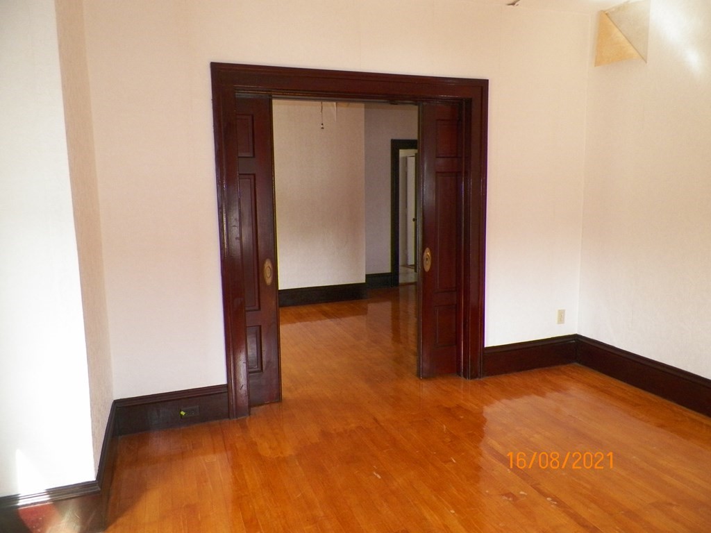 94 Vernon Street Worcester, MA 01610 - Photo 26 of 42