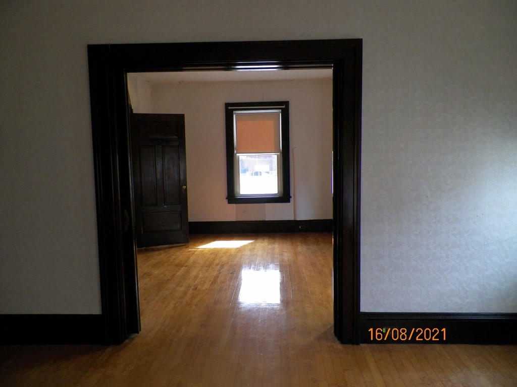 94 Vernon Street Worcester, MA 01610 - Photo 27 of 42