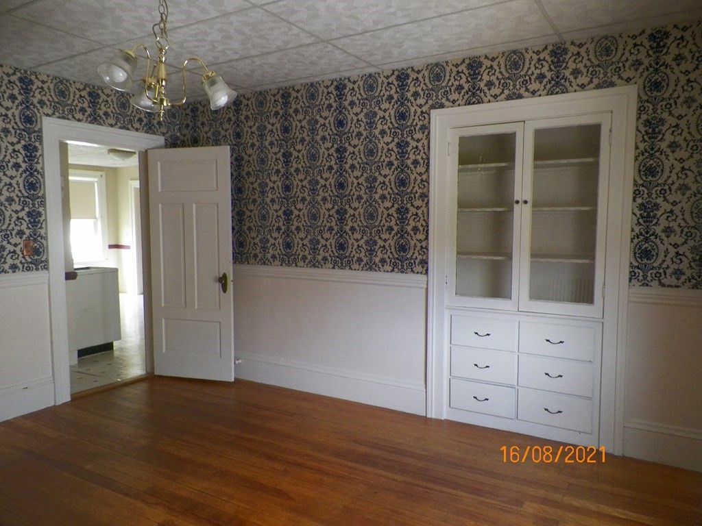 94 Vernon Street Worcester, MA 01610 - Photo 30 of 42