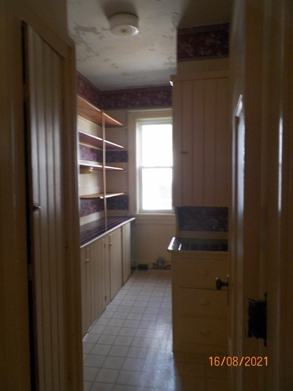 94 Vernon Street Worcester, MA 01610 - Photo 34 of 42