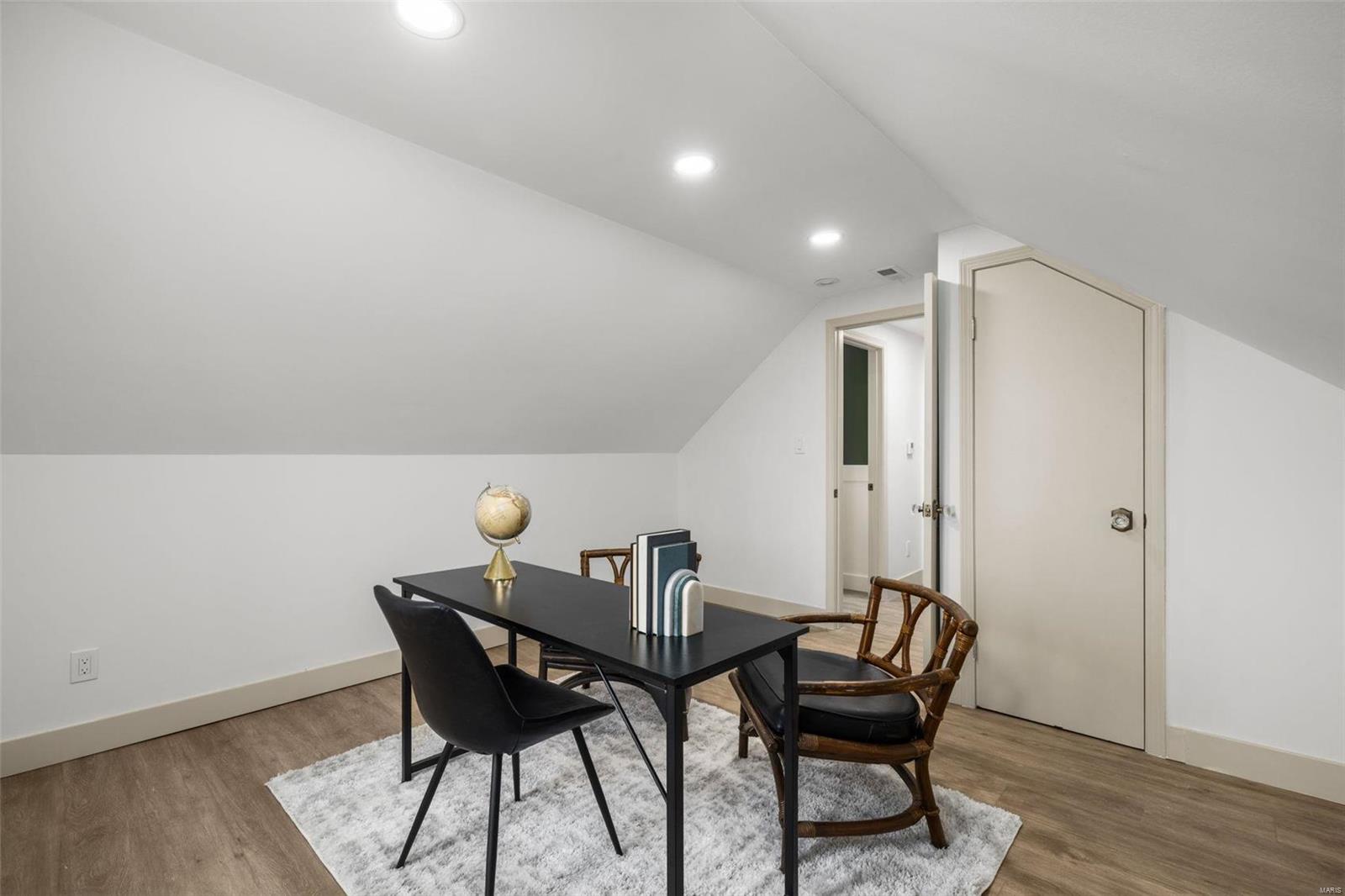3208 Watson Road St. Louis, MO 63139 - Photo 26 of 30