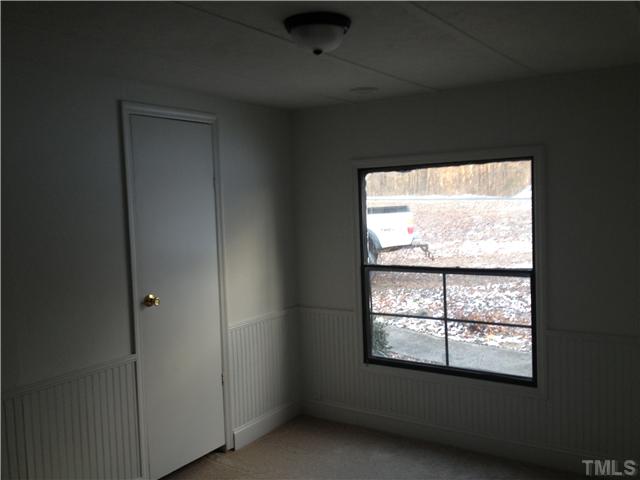 552 Billy Hicks Road Roxboro, NC 27574 - Photo 5 of 9